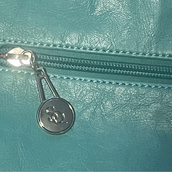 𝅺s-q vegan convertible crossbody shoulder bag in excellent condition - Picture 6 of 9